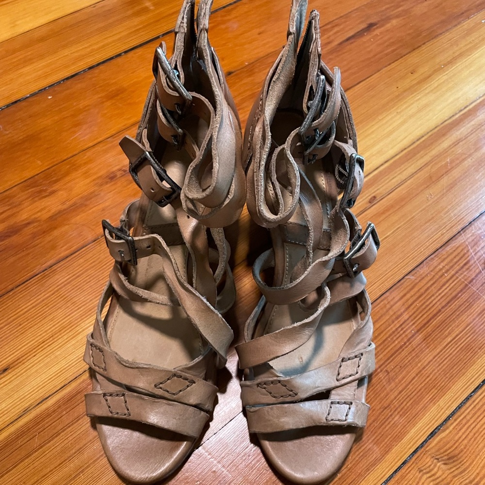 Frye Tan Strappy Heeled Sandals